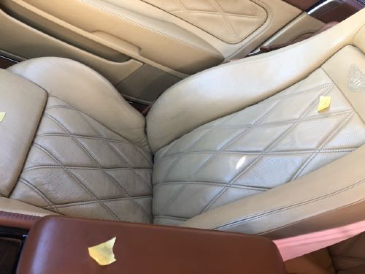 ベントレーコンチネンタルGT 内装修理 本革シート修理 施工写真 2