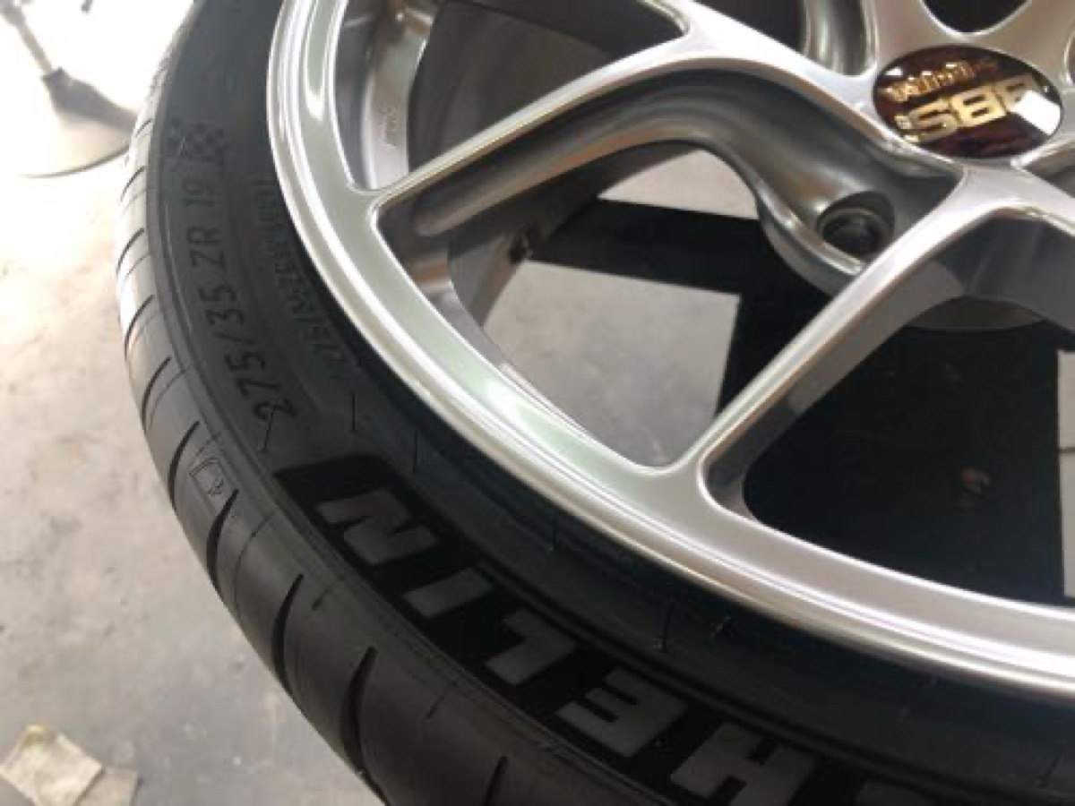 BBS シルバーホイール リムガリ傷修理 施工写真 2