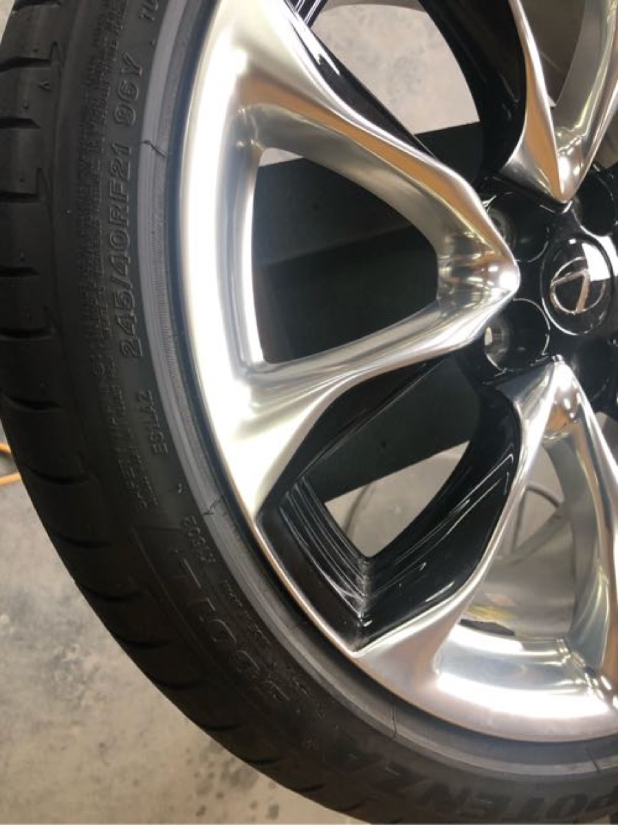 レクサスLC 純正ホイール 部分塗装修理 施工写真 4