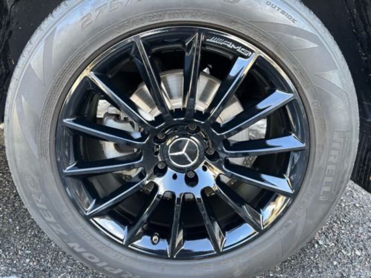 ベンツ ゲレンデホイール修理 純正ホイール カラーチェンジ グロスブラック 施工写真 3
